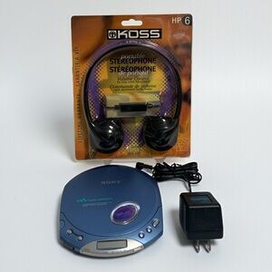 Y2K Sony D-E351 CD Walkman W/ Charger & New In Box Y2K  HP6 KOSS Headphones